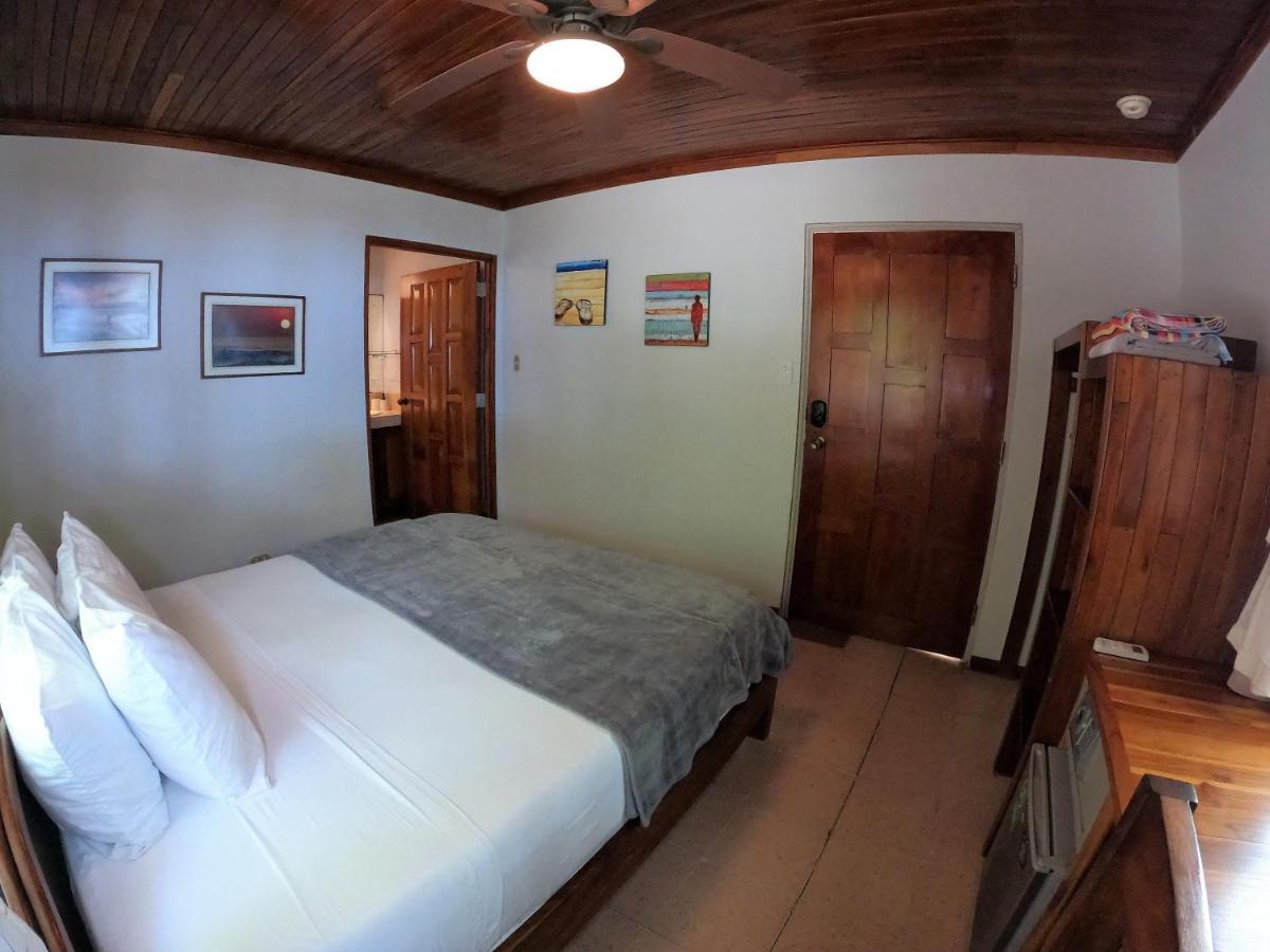 Casa Cecilia Beach Front Playa Santa Teresa  Eksteriør billede